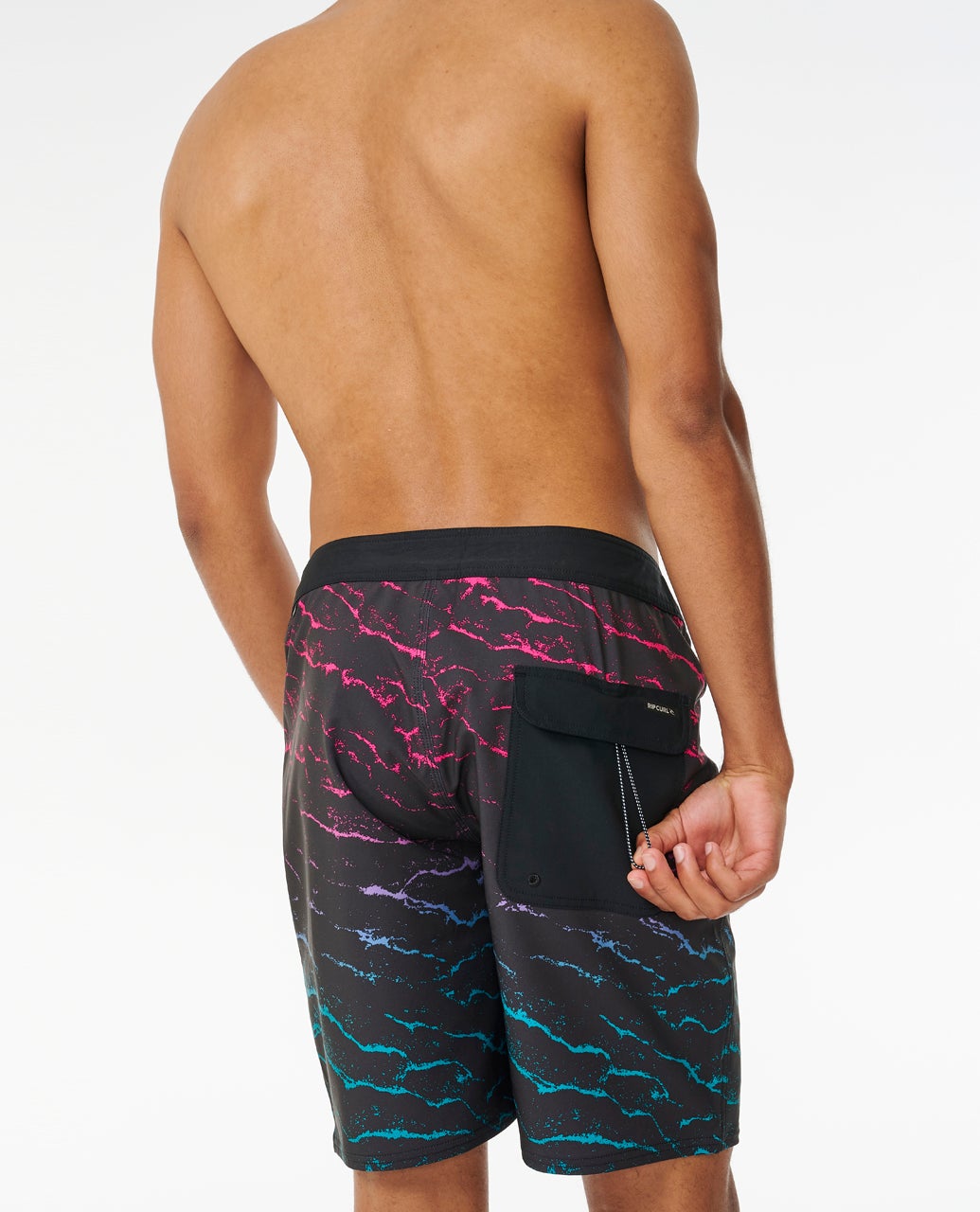 033MBO_0090_6_1759115729000