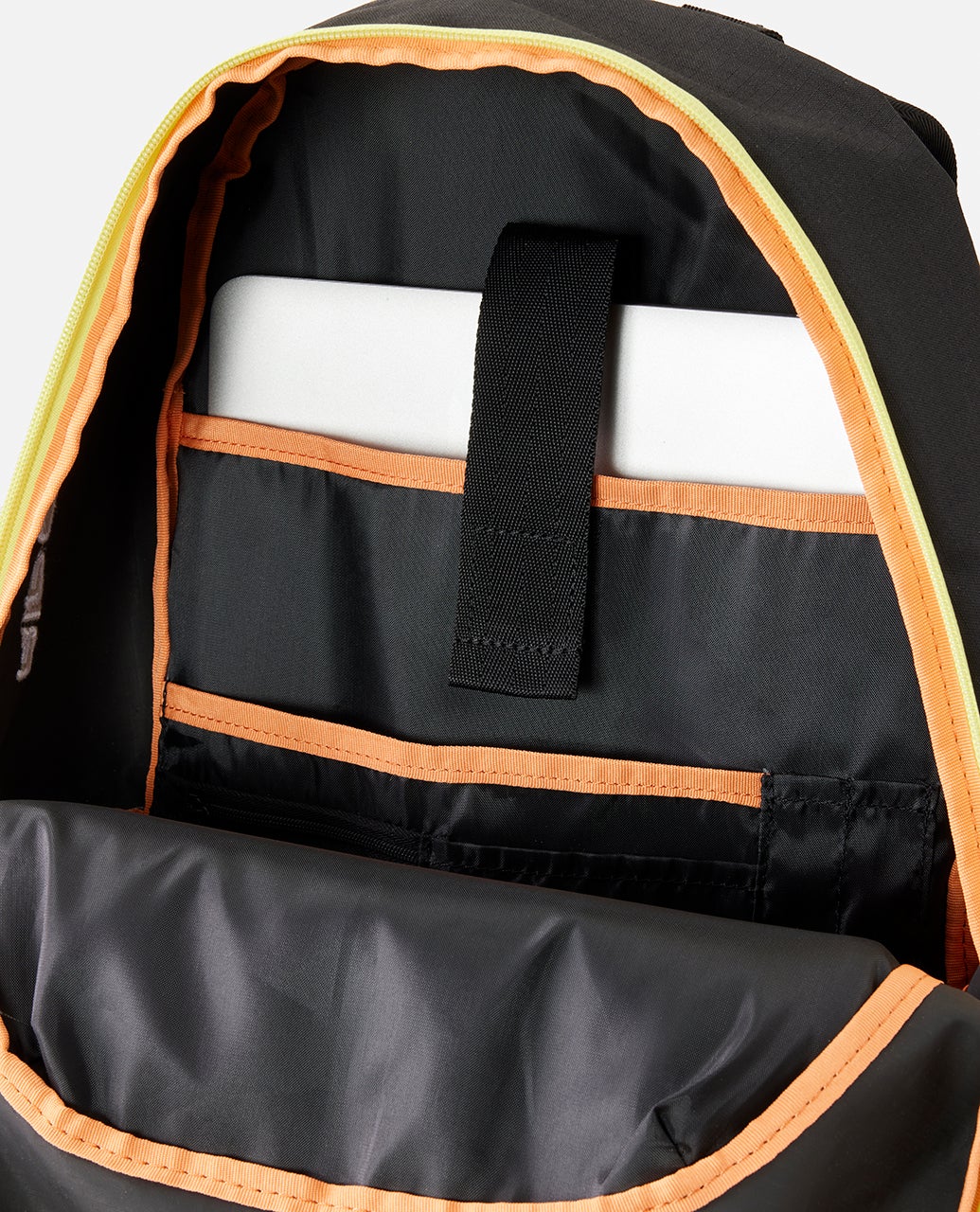 17CMBA_1163_5_1759140604000